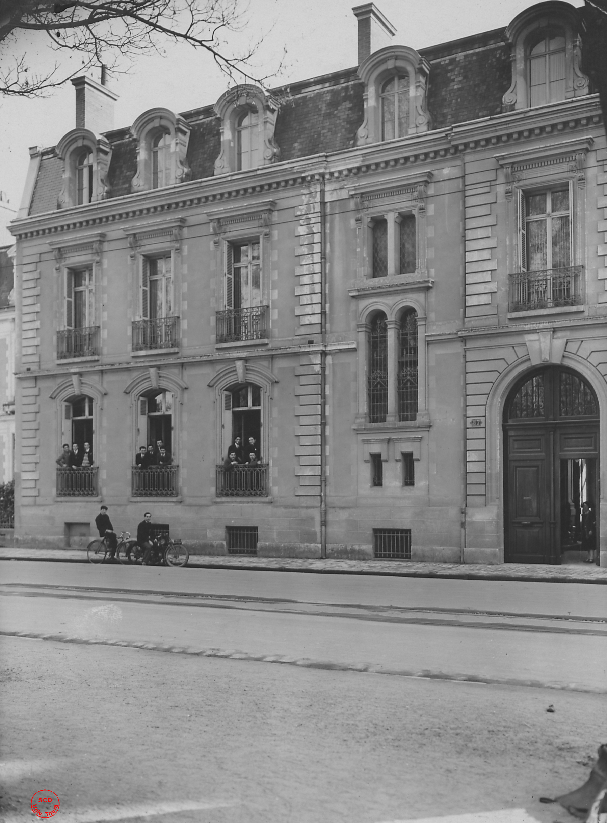 École de médecine et de pharmacie de Tours, foyer médical