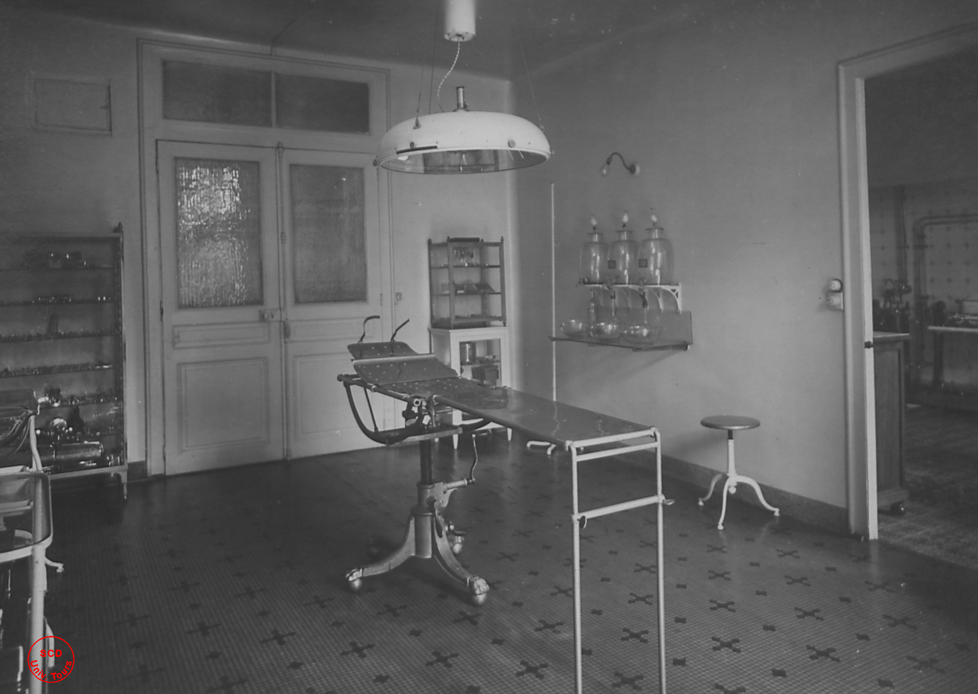 Salle d'opérations aseptiques